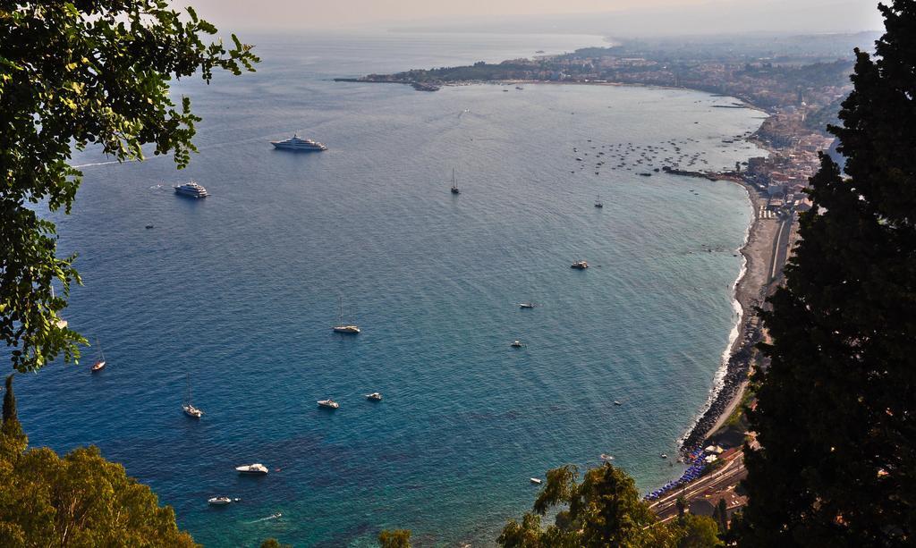 Villa Letizia กัมโปเฟลิเช ดิ โรชเชลลา ภายนอก รูปภาพ